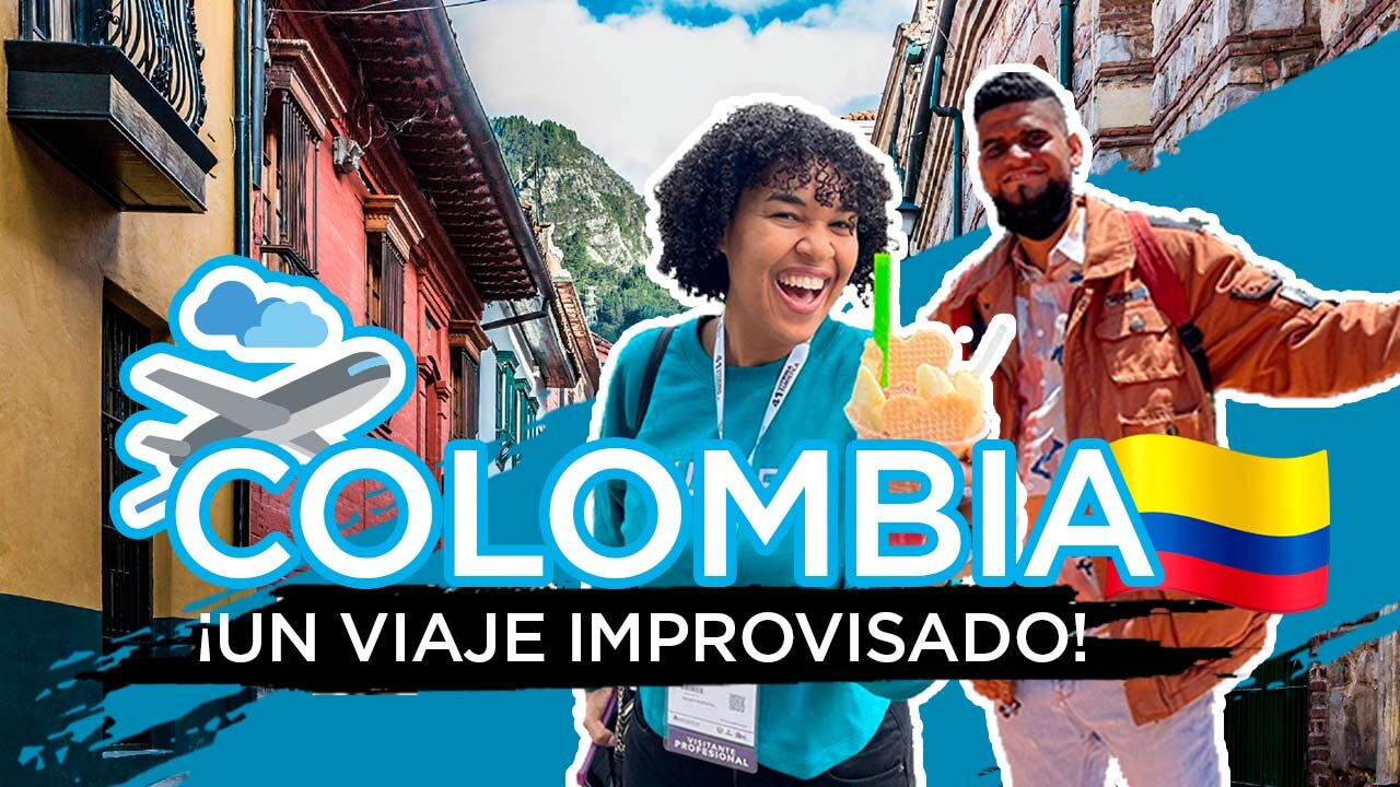 Los fundadores de Cocotal Travel en una calle colonial de Colombia